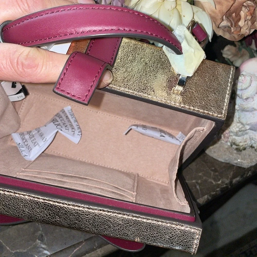 NWT Kate Spade Wrapping Party Gift Box Crossbody Bag Glittering Rose Meta $359 - Picture 8 of 12